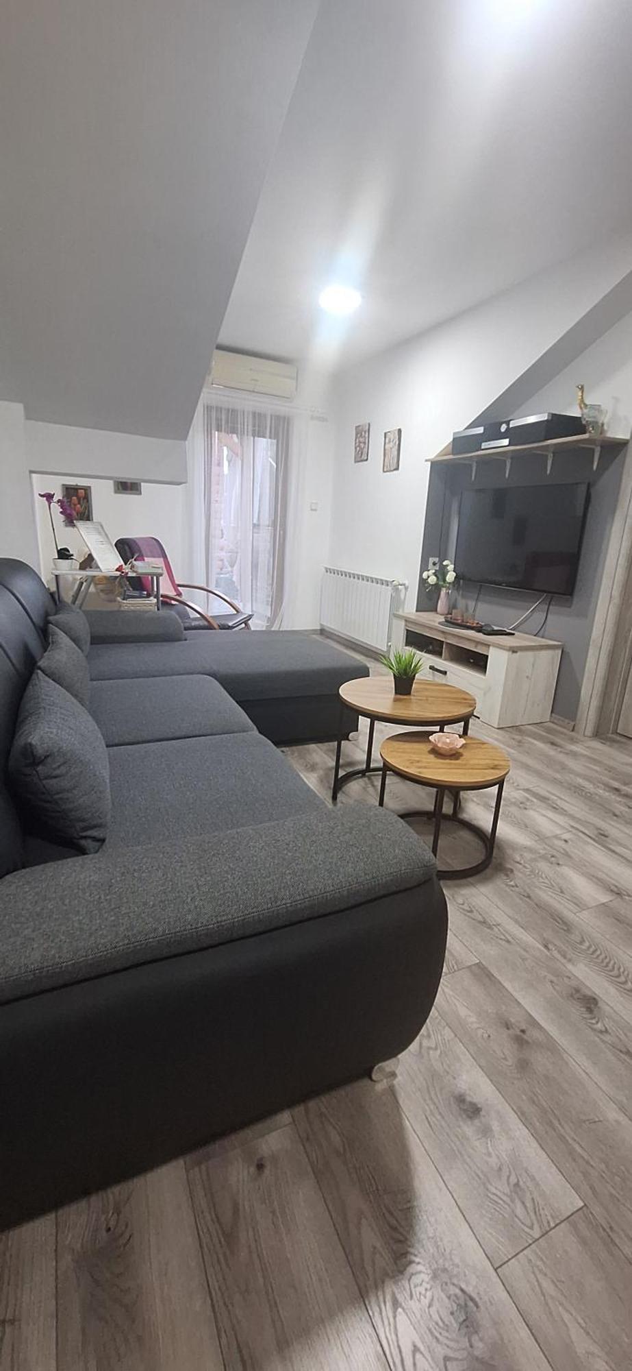 Apartman Dujmovic 1 Otocsán Kültér fotó